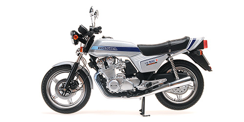 minichamps-122161904-2-Honda-CB-900-F-Bol-D´or-1978-silber-metallic