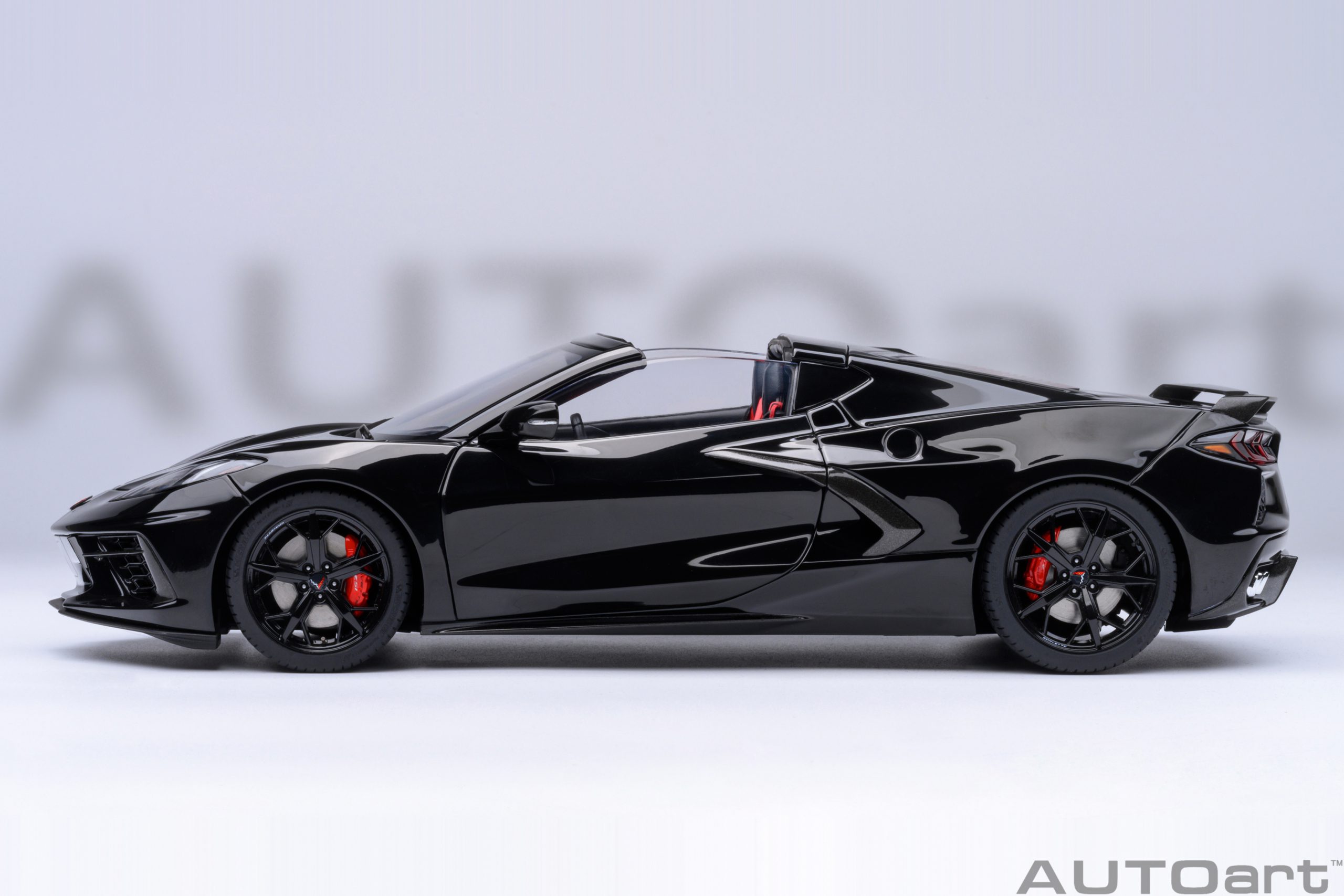 autoart-71280-7-Chevrolet-Corvette-C8-Stingray-Z51-2020-black