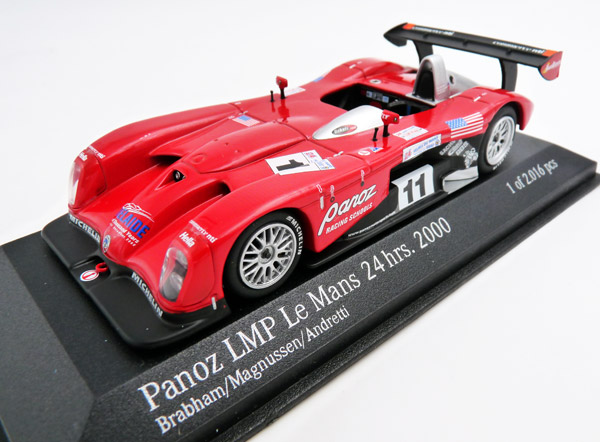 minichamps-AC4-008811-Panoz-LMP-Roadster-24h-Le-Mans-2000-Brabham-Magnussen-Andretti-11