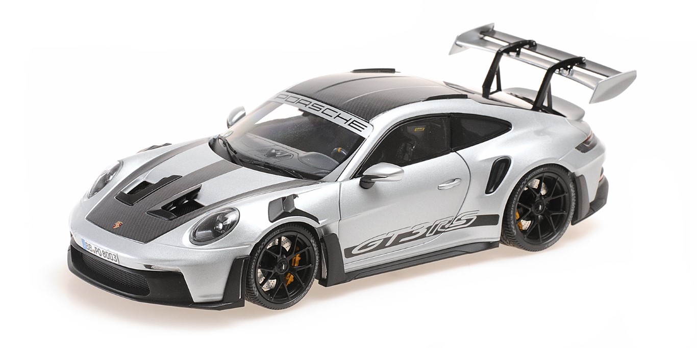 mini-110062020-2-Porsche-911-992-GT3-RS-sport-auto-Supertest-Nordschleife-silber-schwarz-limitiert